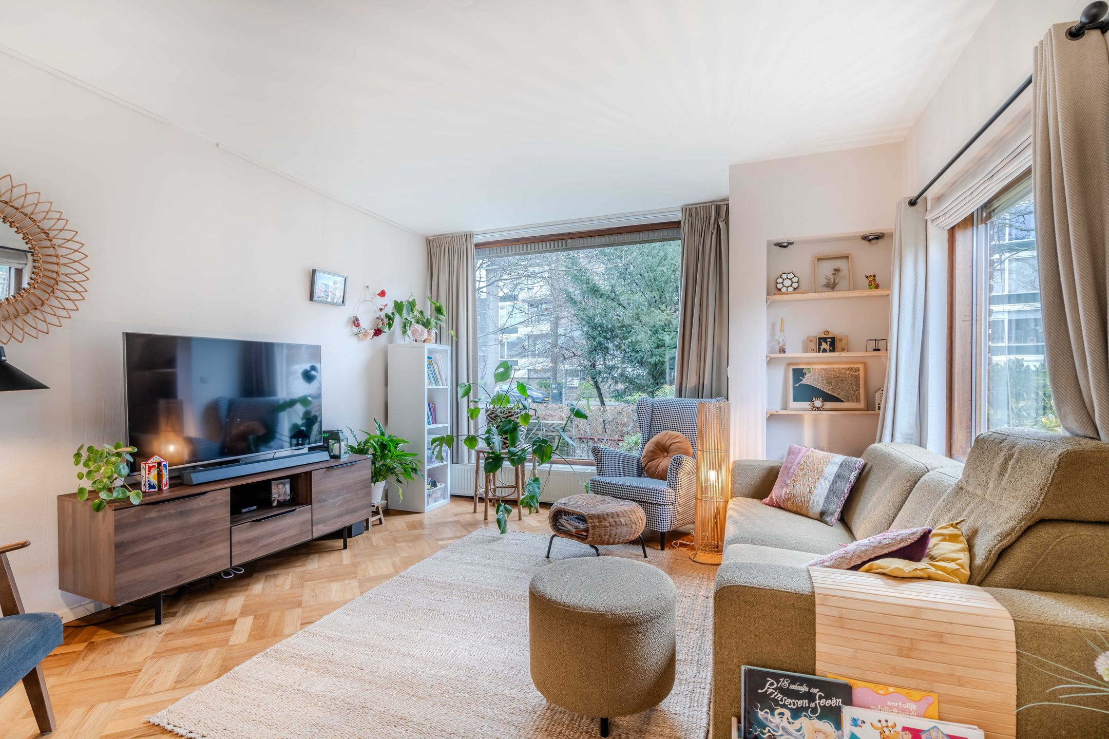 Photo 9 of Dr Augustijnlaan 46