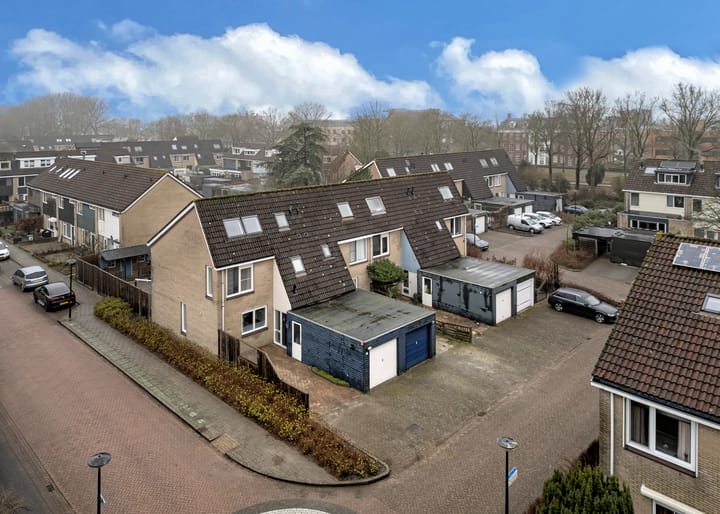 Photo 33 of Fluoriet 1