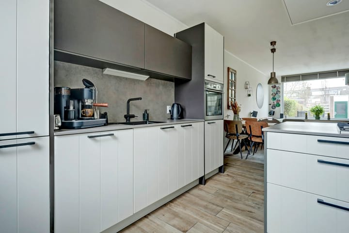 Foto 12 van Leviestraat 21