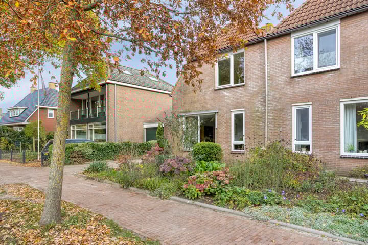 Foto 11 van Dorpsweg 32