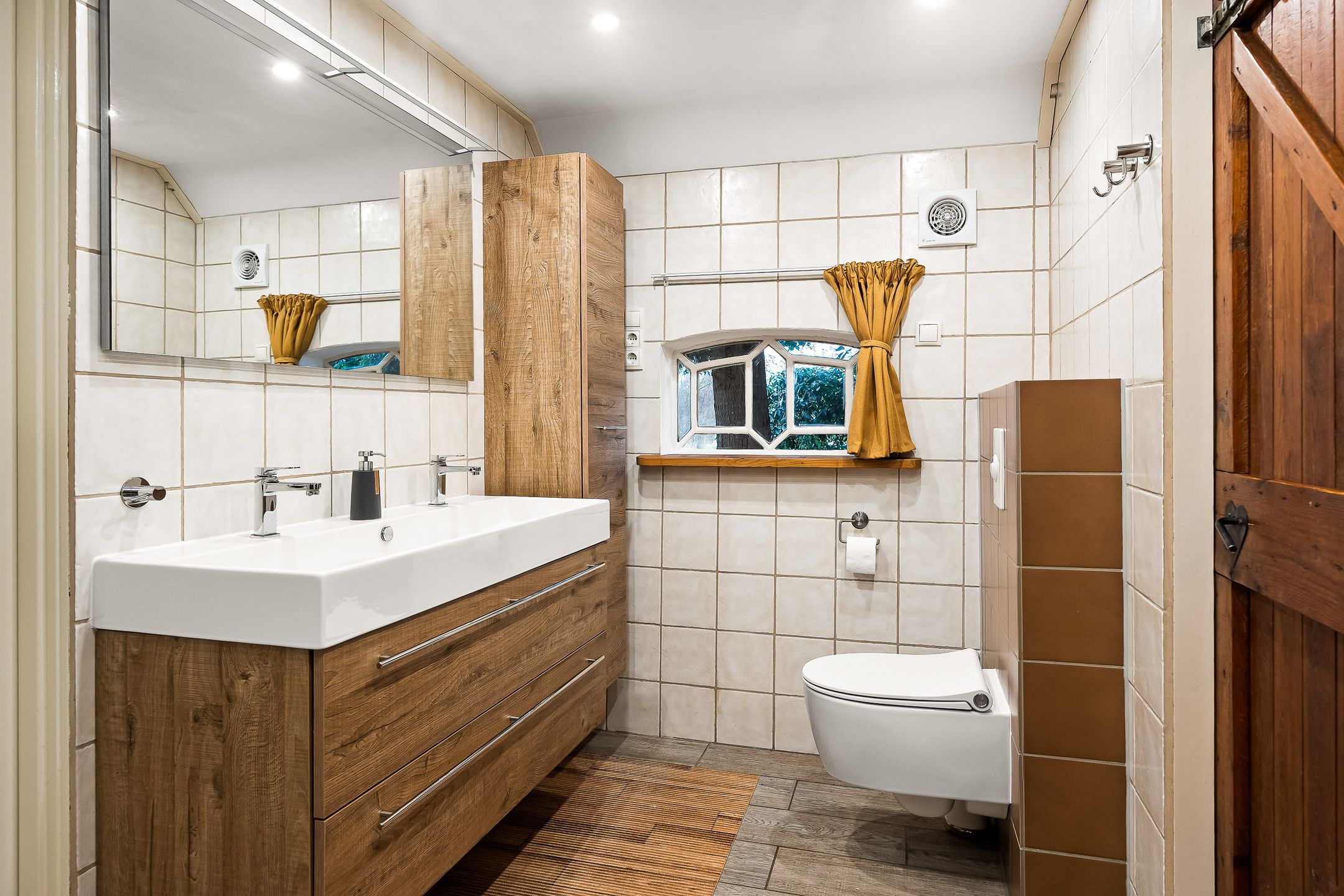 Photo 27 of Siktaris Eringawyk 1