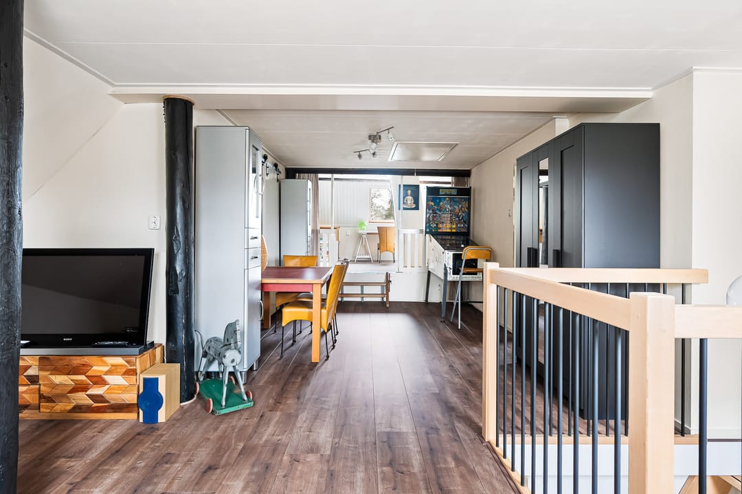 Photo 37 of Siktaris Eringawyk 1