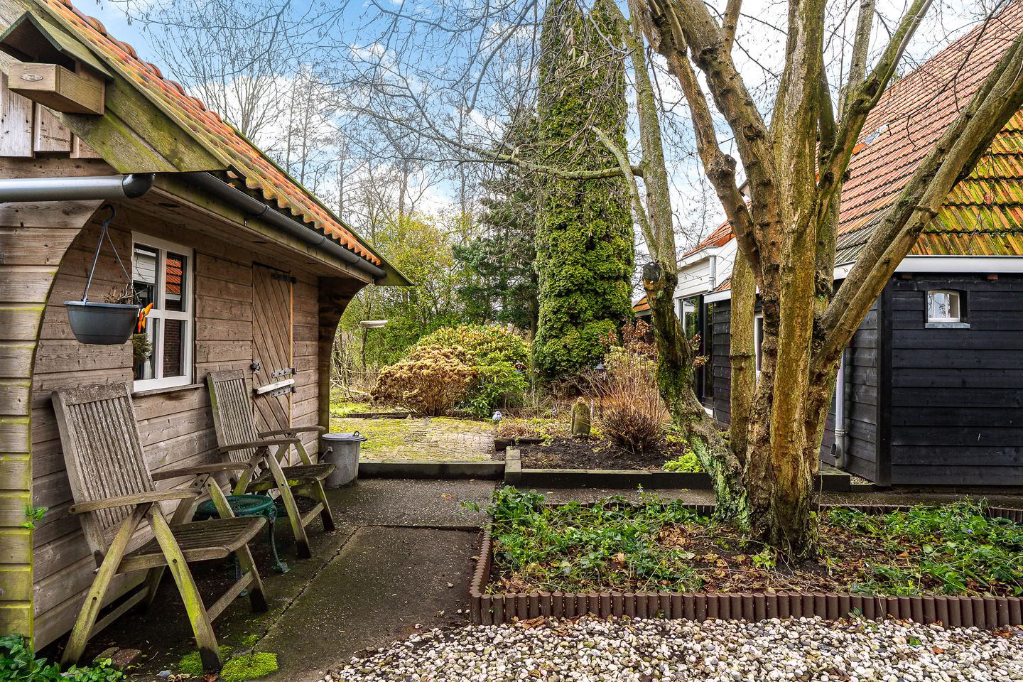 Photo 59 of Siktaris Eringawyk 1