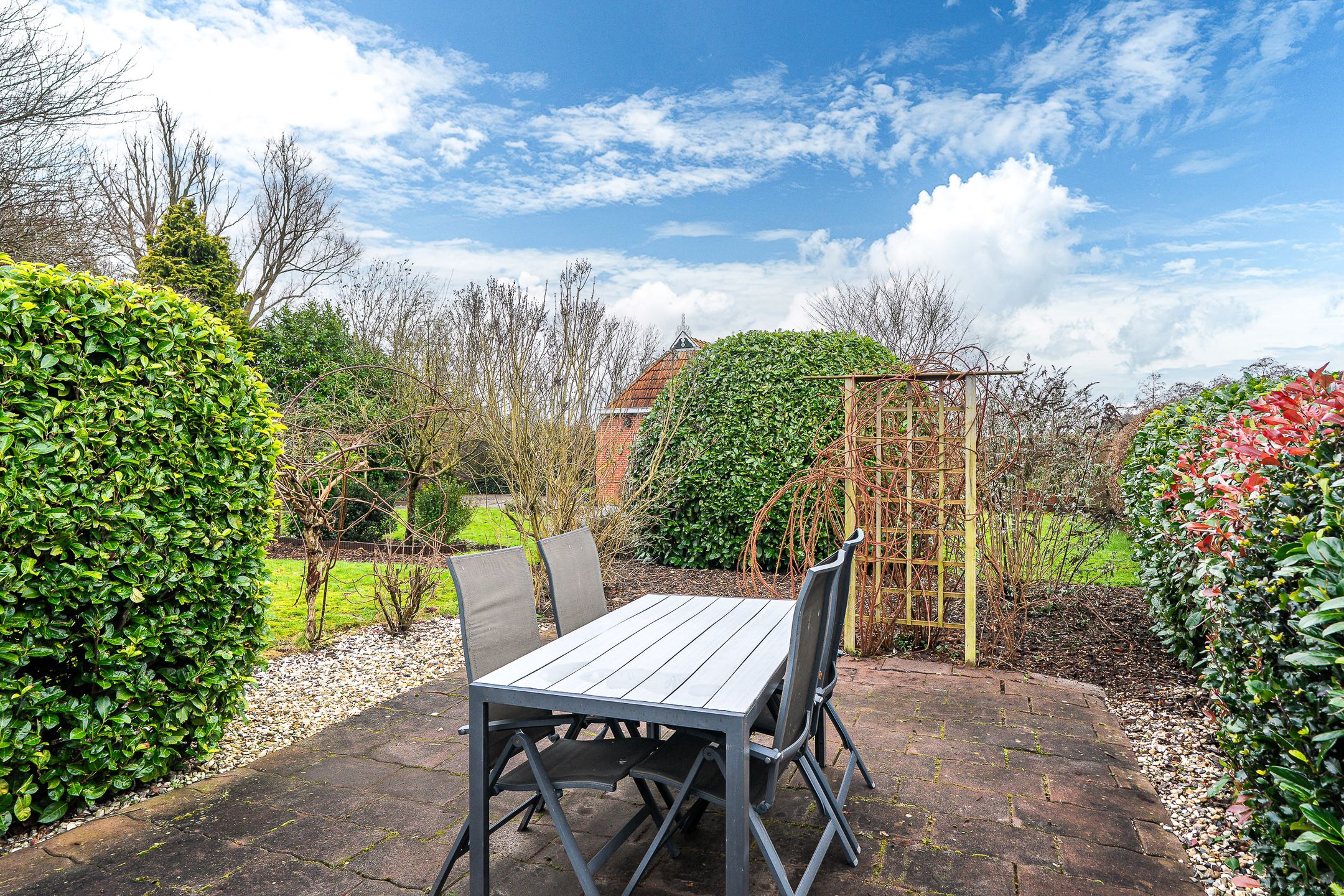 Photo 57 of Siktaris Eringawyk 1