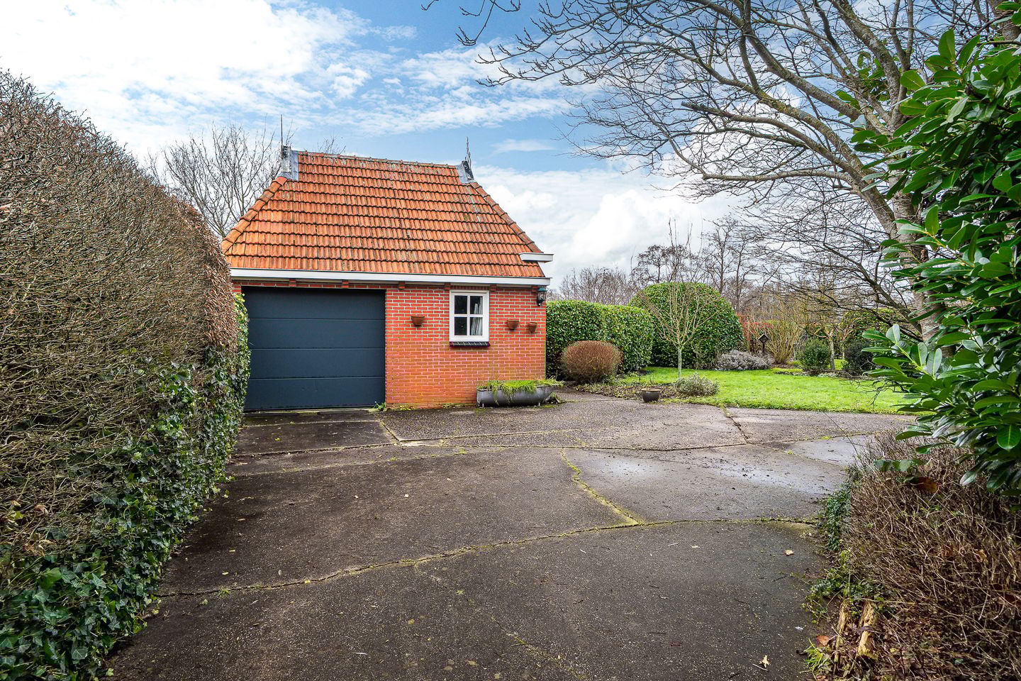 Photo 50 of Siktaris Eringawyk 1