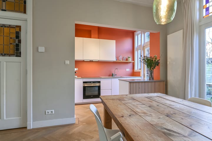 Photo 6 of Jelgersmastraat 24