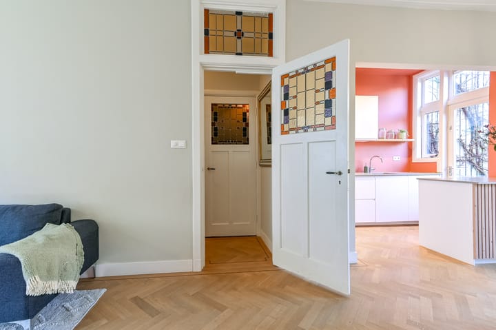 Photo 10 of Jelgersmastraat 24