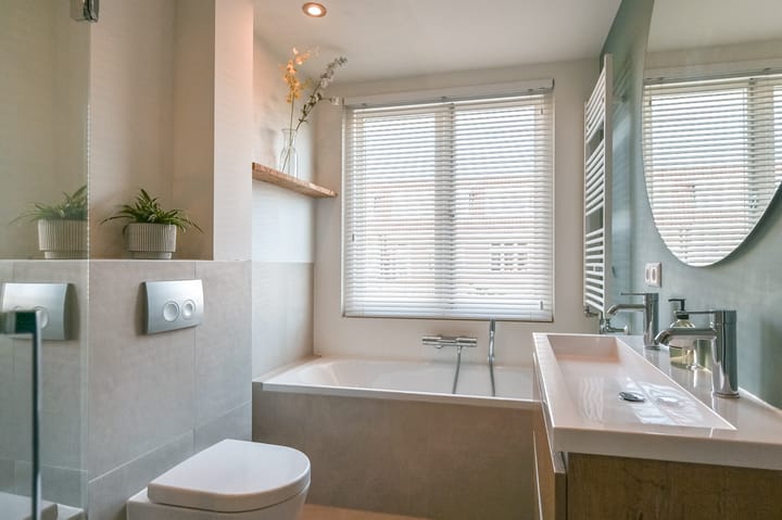 Photo 19 of Jelgersmastraat 24