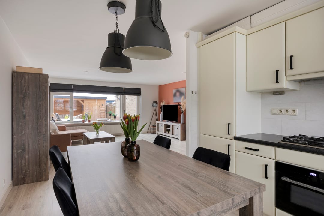 Photo 16 of C. Outshoornstraat 25