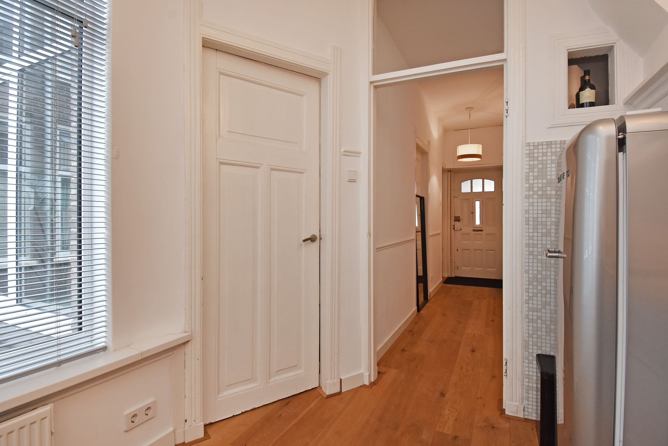 Photo 18 of Johannes Camphuijsstraat 125