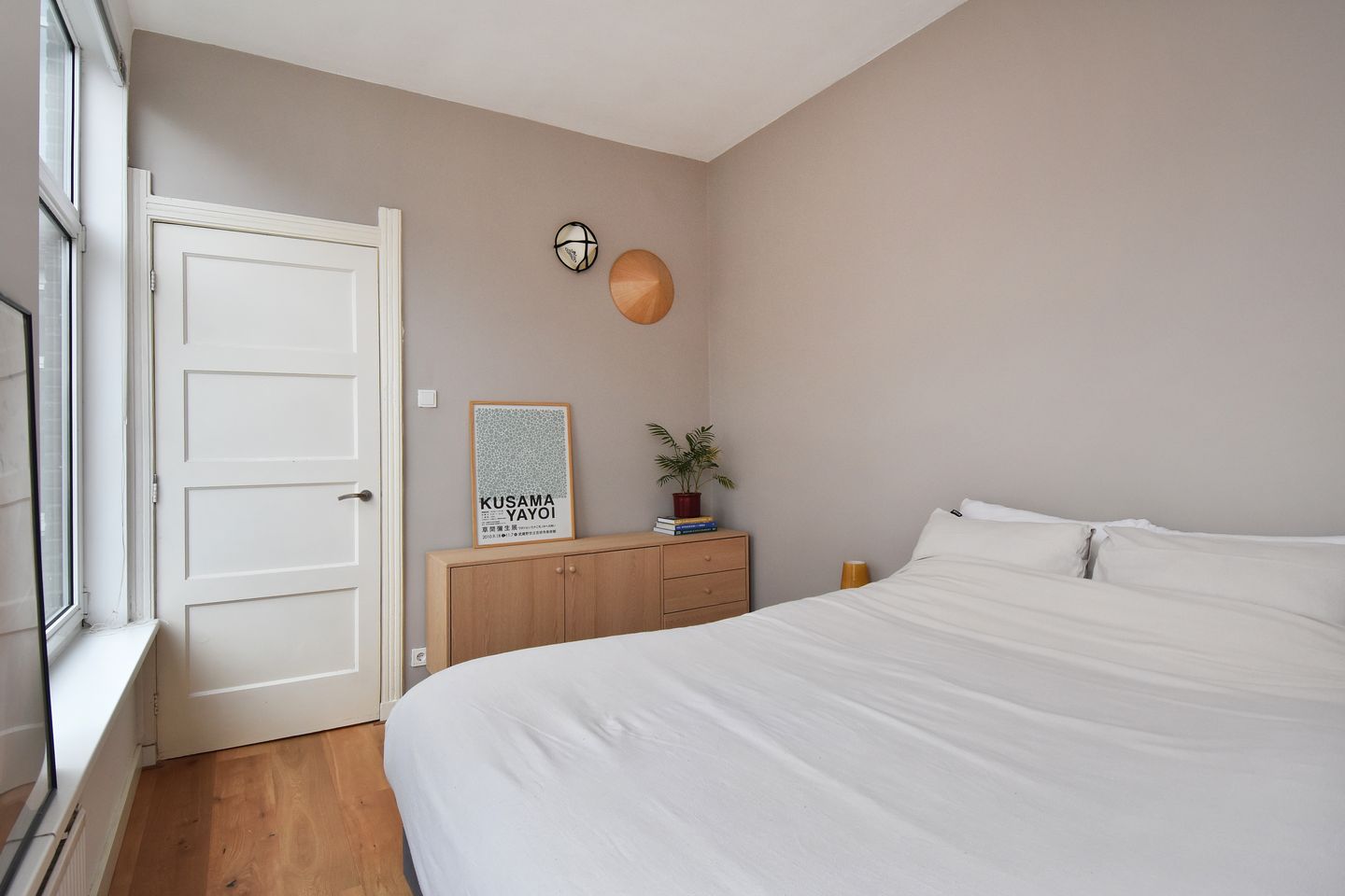 Photo 25 of Johannes Camphuijsstraat 125