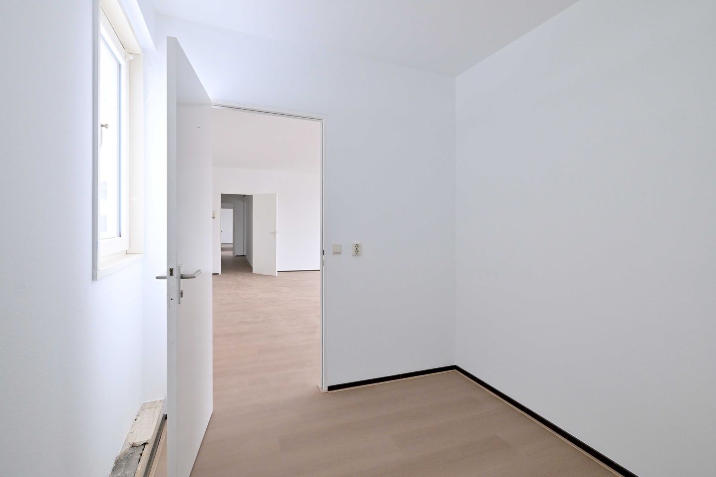 View photo 5 of Arnhemstraat 15