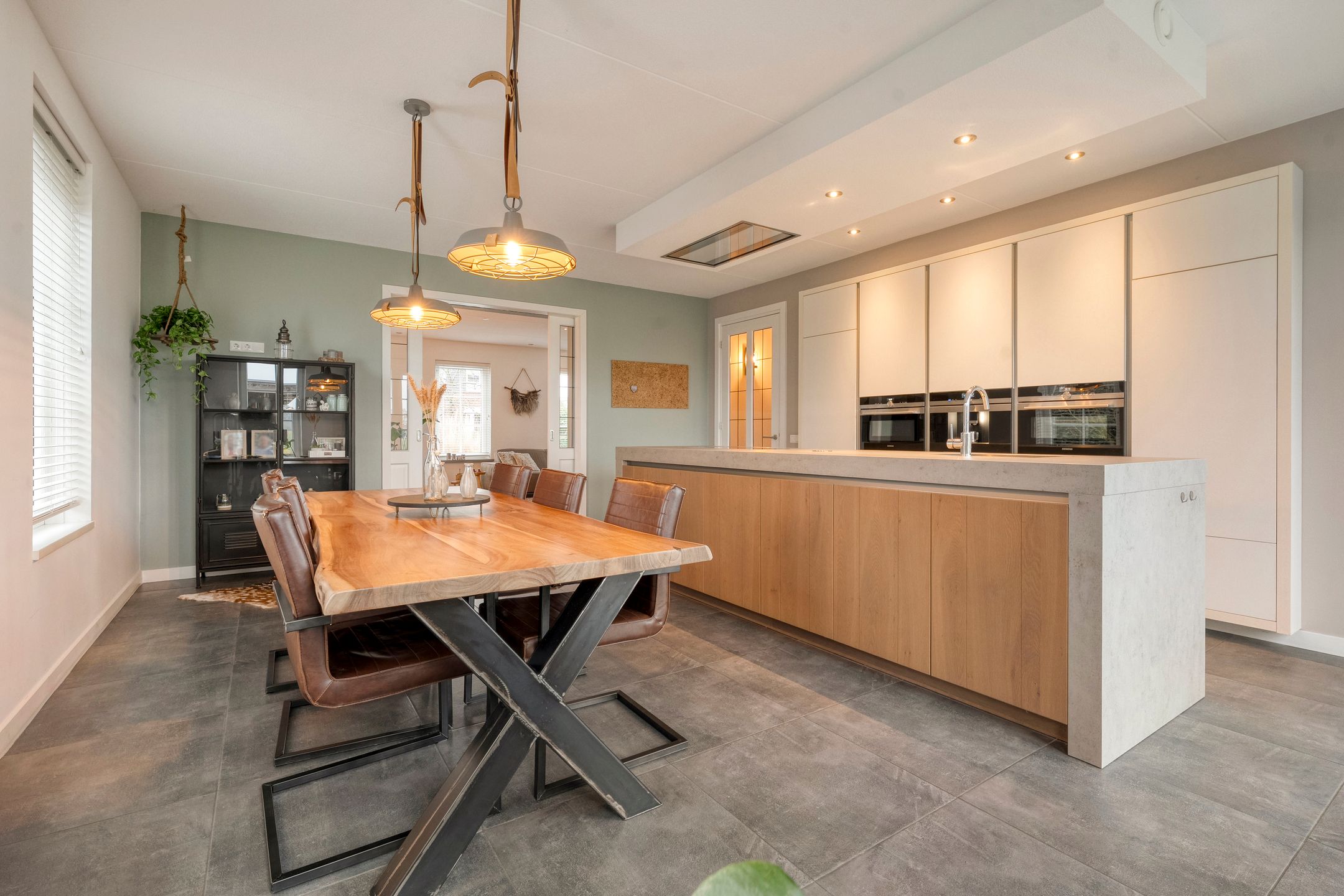 Photo 15 of Van Foreestallee 20