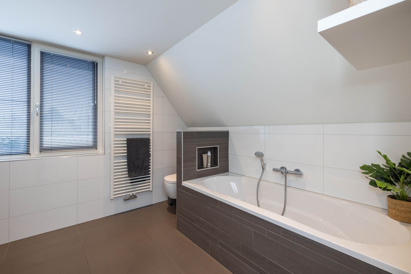 Foto 20 van Kretastraat 16