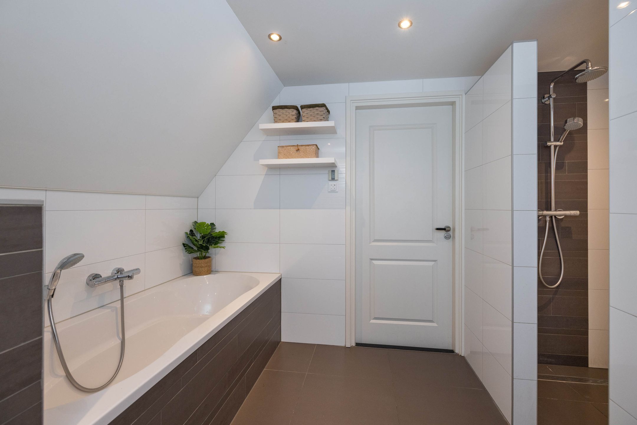 Foto 21 van Kretastraat 16