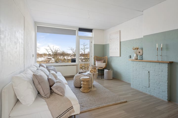 Photo 6 of Jacob van Ruijsdaelstraat 40-C