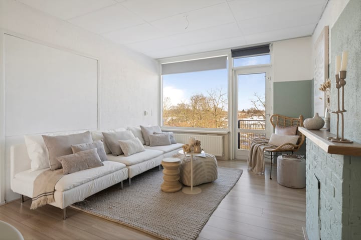 Photo 7 of Jacob van Ruijsdaelstraat 40-C