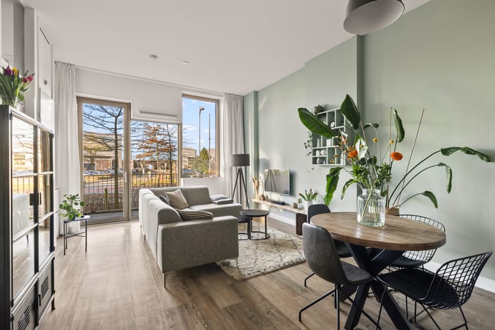 Foto 2 van Eemlaan 9