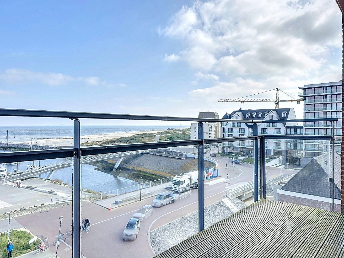 Foto 10 van Kanaalweg 1