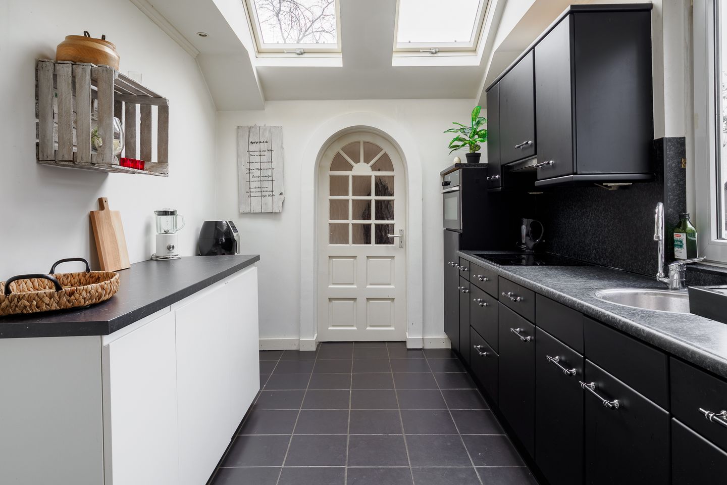 Foto 20 van Burgemeester Mensstraat 18