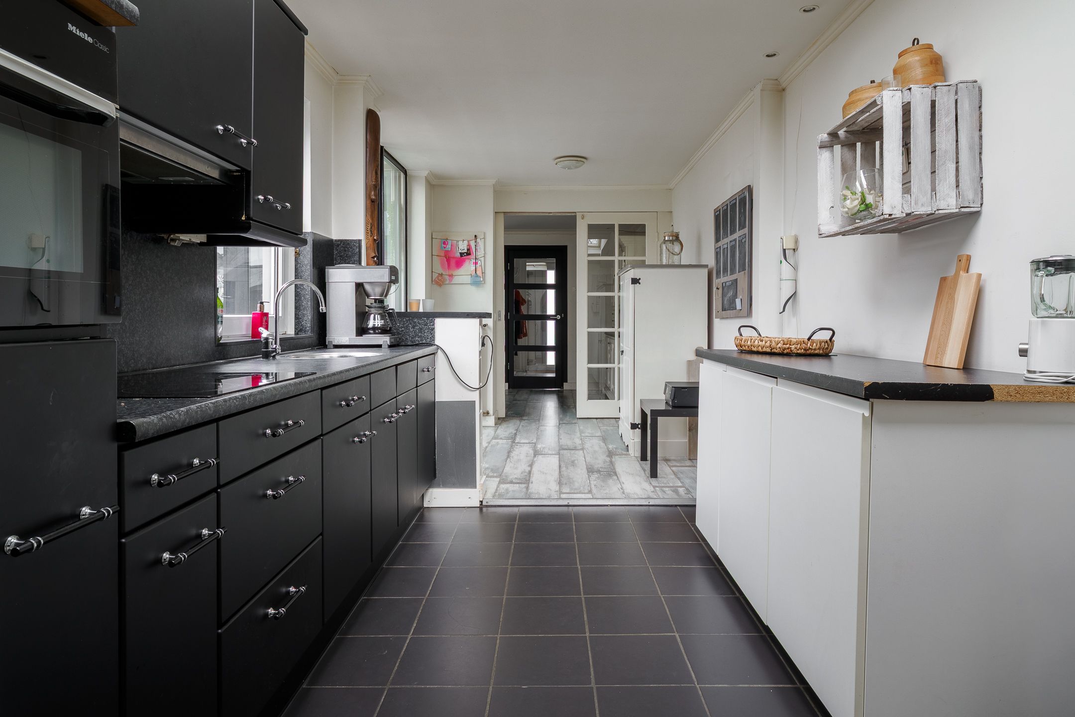 Foto 21 van Burgemeester Mensstraat 18