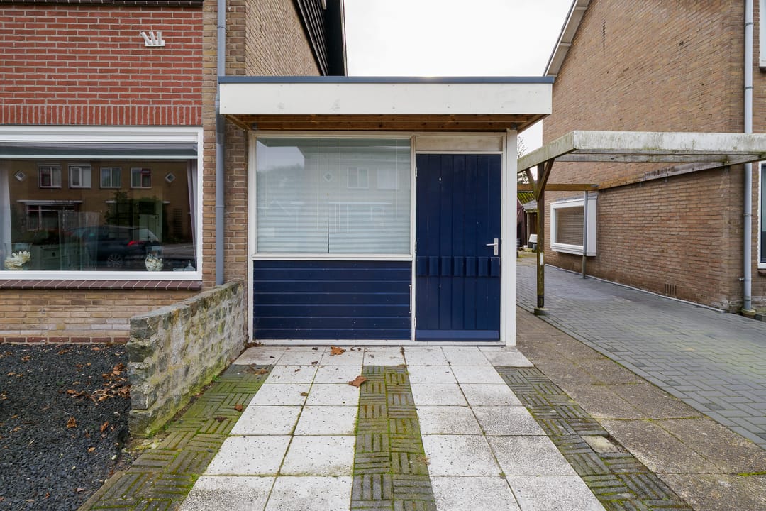 Foto 43 van Burgemeester Mensstraat 18