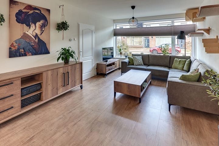 Foto 2 van Lion Cachetstraat 29