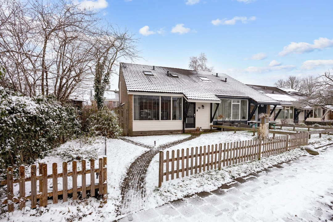 Foto 1 van Houtwal 18