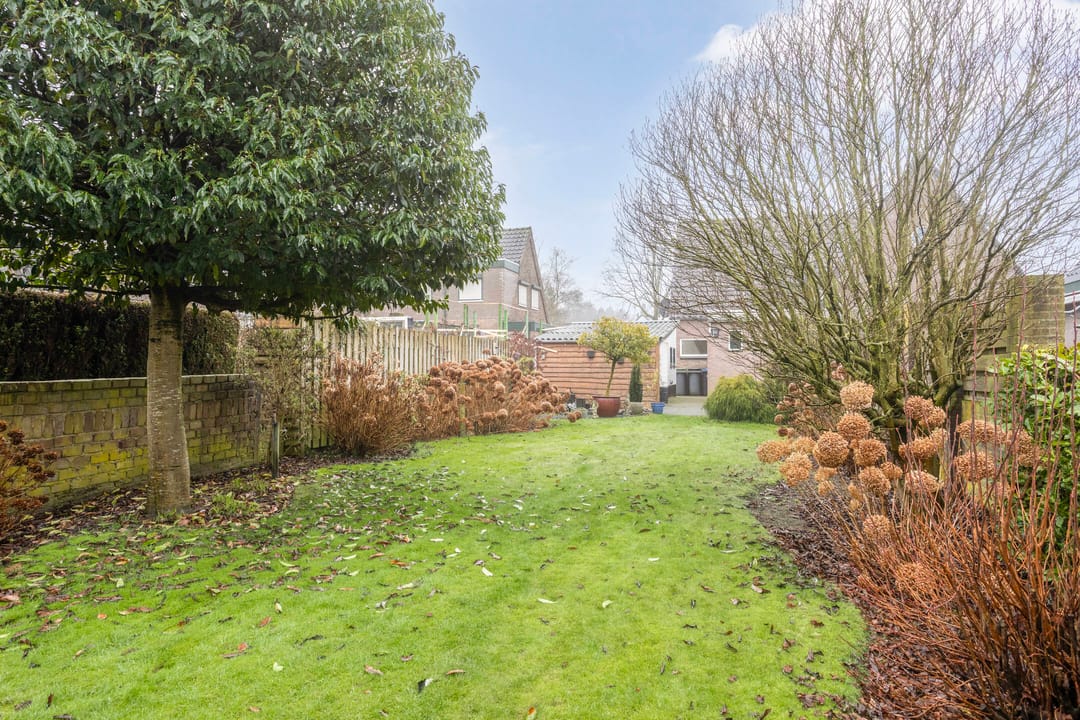 Photo 2 of Leemweg 37