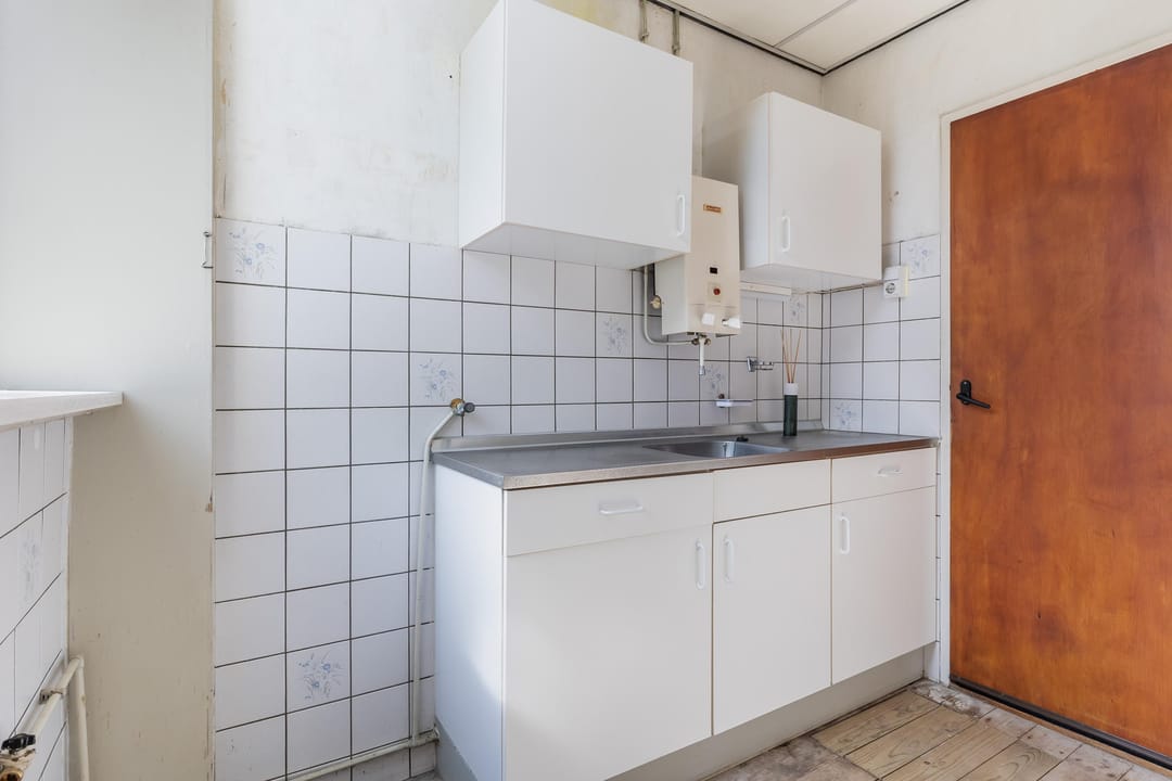 Photo 11 of Pesserstraat 40