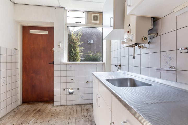 Foto 12 van Pesserstraat 40