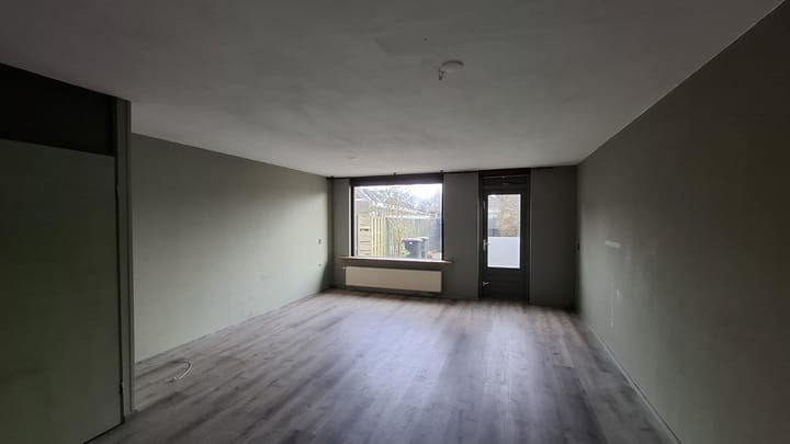 Photo 3 of Offenbachstraat 10