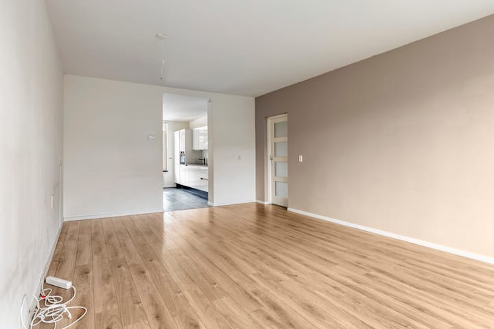 Foto 15 van Heijermansplein 211