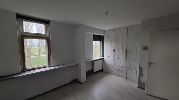 Photo 11 of Offenbachstraat 10