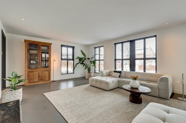 Photo 11 of H.W. Iordensweg 63-A