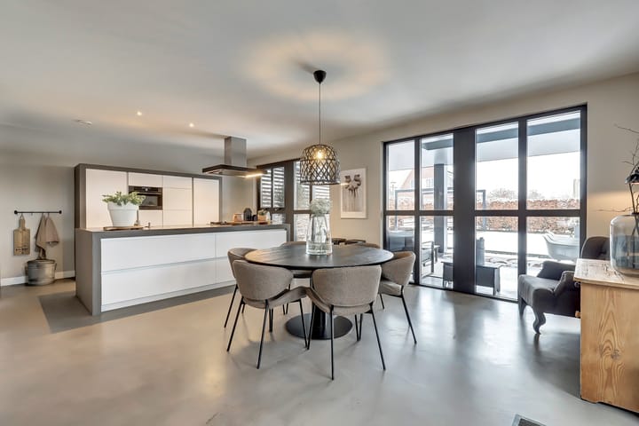 Photo 18 of H.W. Iordensweg 63-A