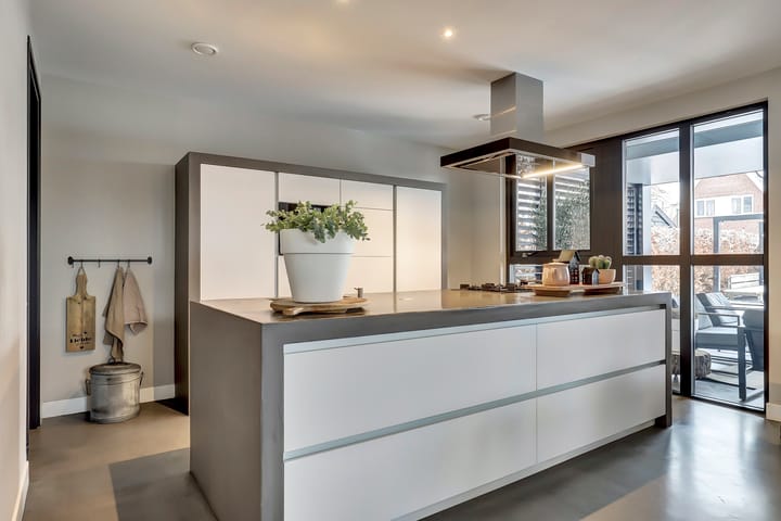 Photo 20 of H.W. Iordensweg 63-A