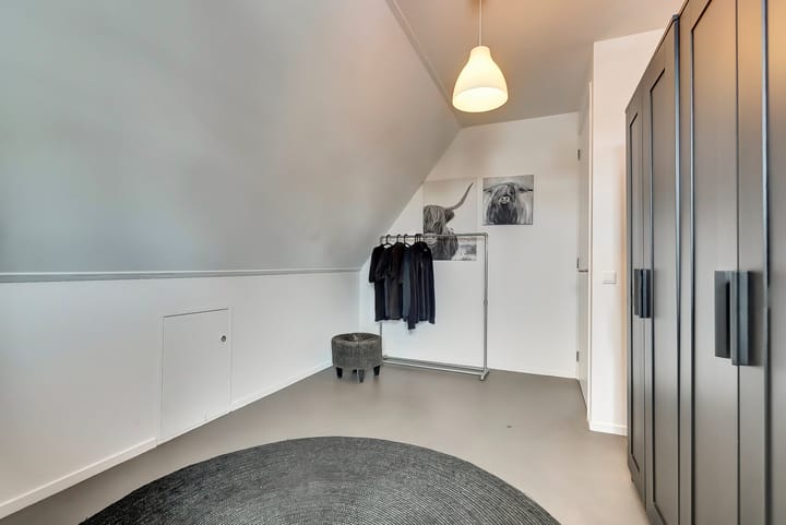 Photo 38 of H.W. Iordensweg 63-A