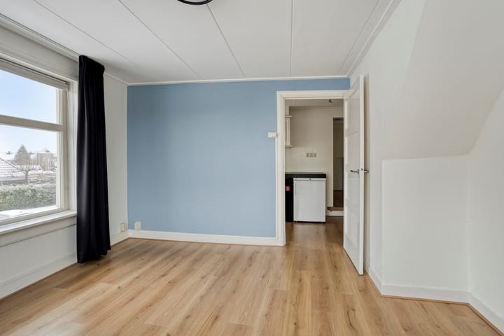 Photo 11 of Wilhelminastraat 37-C