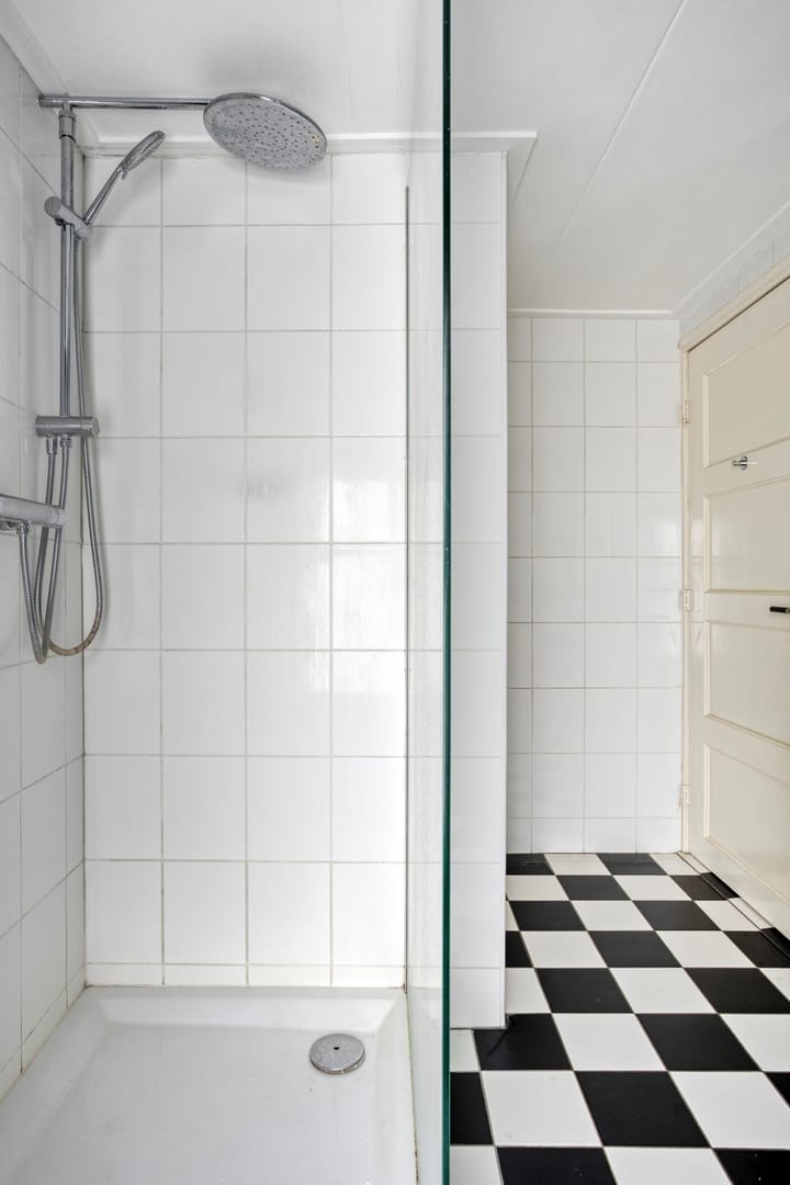 Photo 16 of Wilhelminastraat 37-C