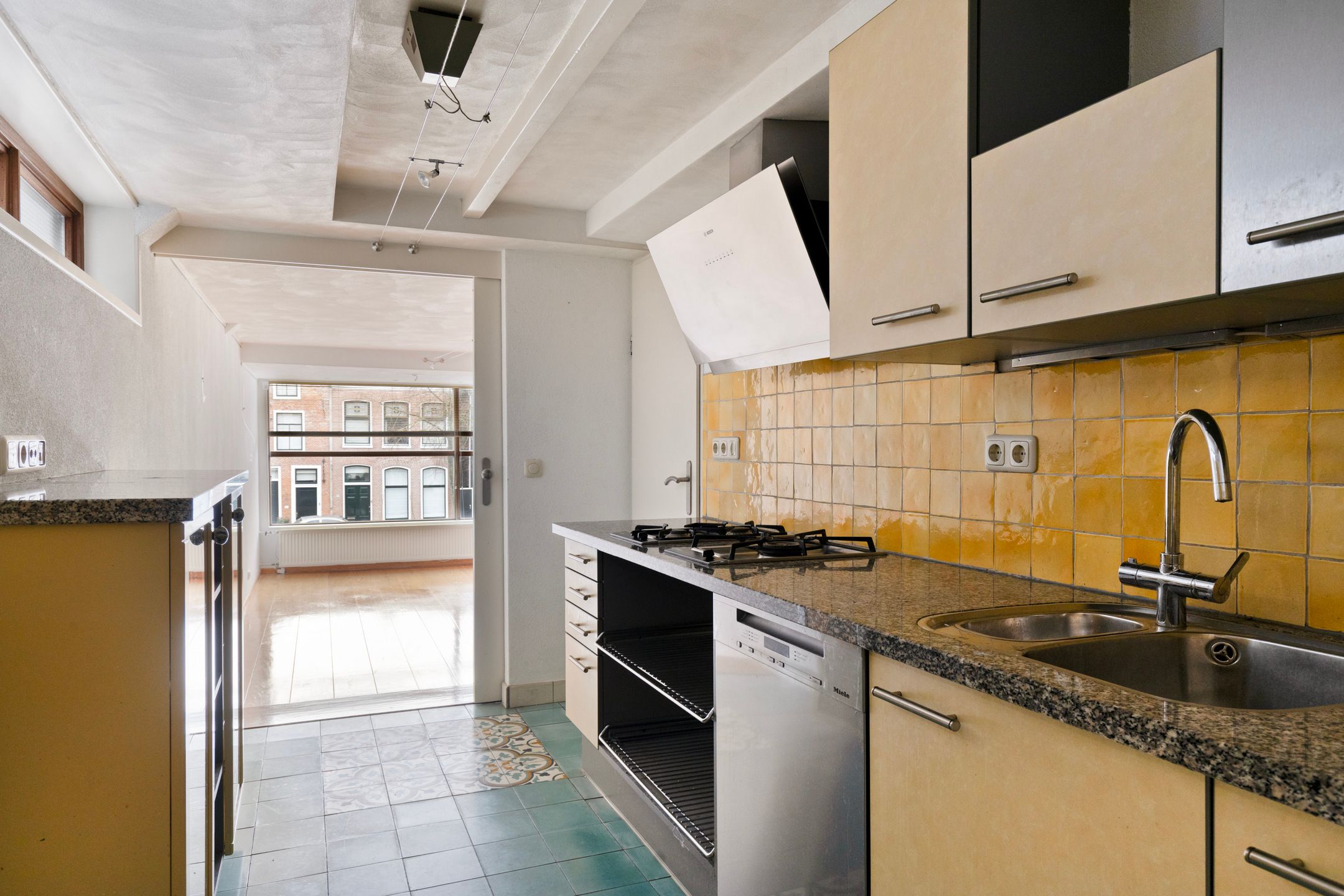 Foto 21 van Luttik Oudorp 20