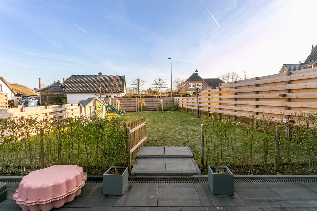 Photo 38 of Wilhelminastraat 12