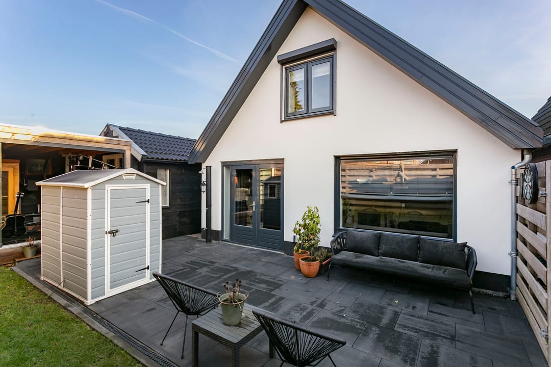 Photo 28 of Wilhelminastraat 12