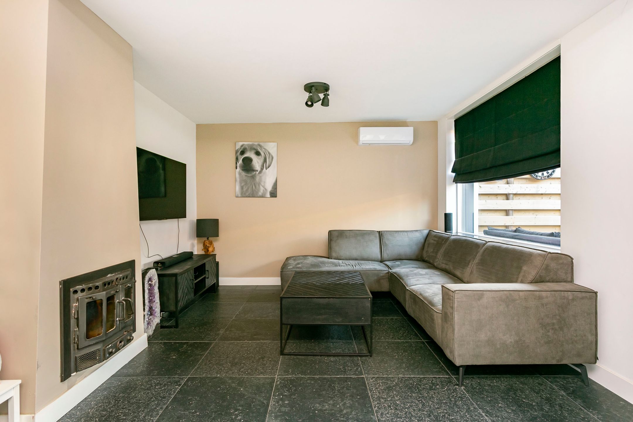 Photo 9 of Wilhelminastraat 12