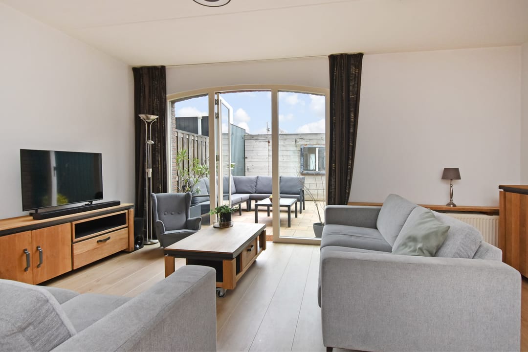 Photo 8 of Bartholomeuslaan 11