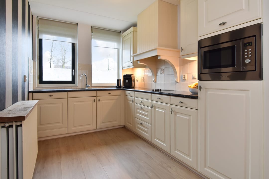 Photo 16 of Bartholomeuslaan 11