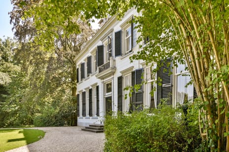 Straatweg 17 secondary image