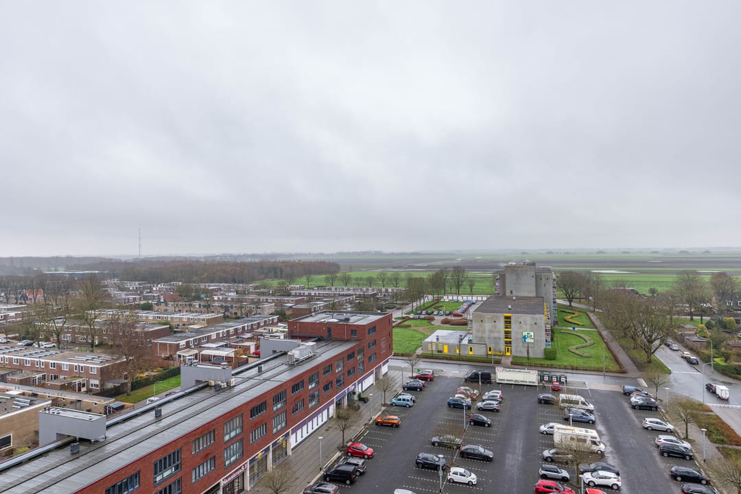 Photo 61 of van Limburg Stirumlaan 153