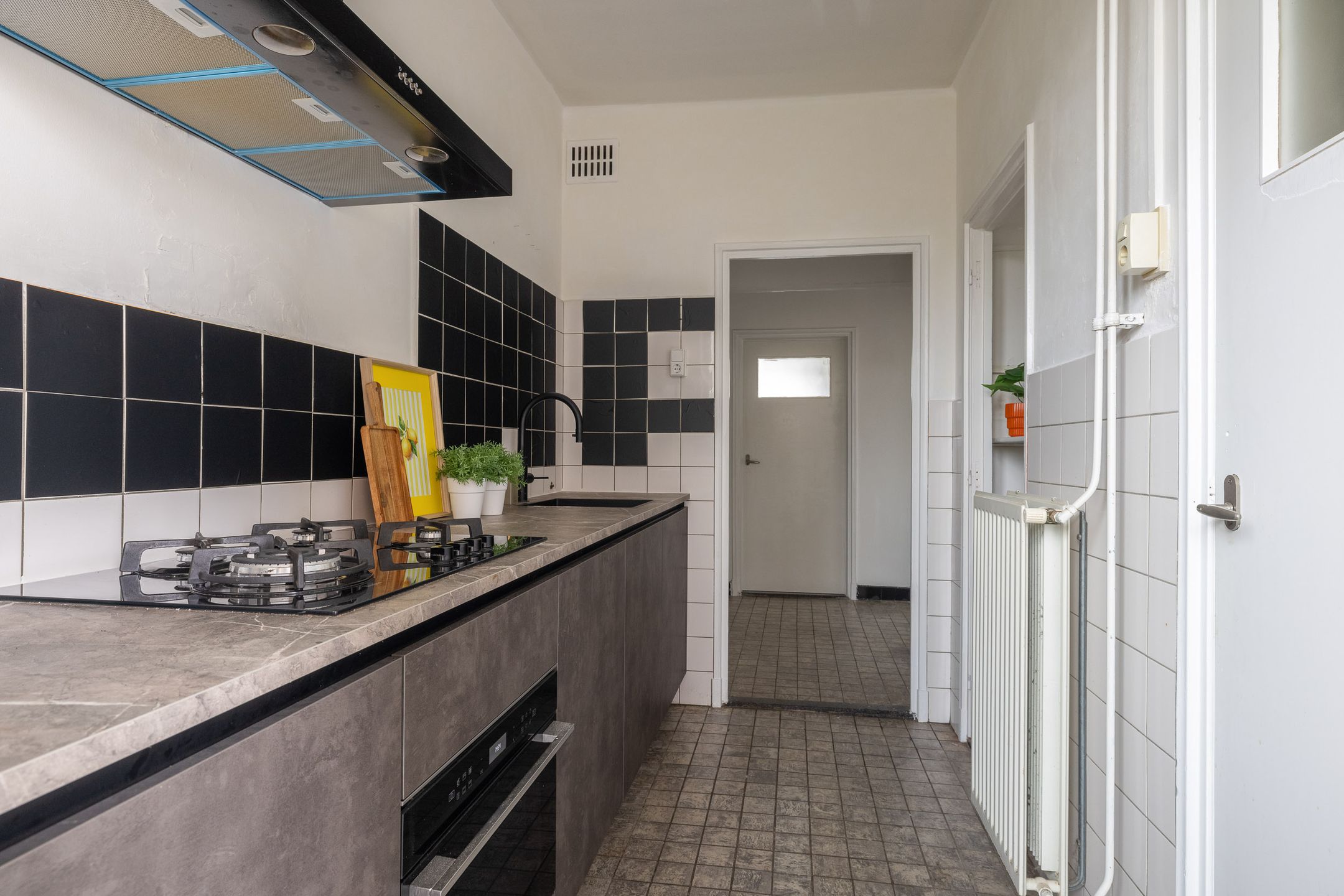 Photo 3 of Karel de Grotelaan 49