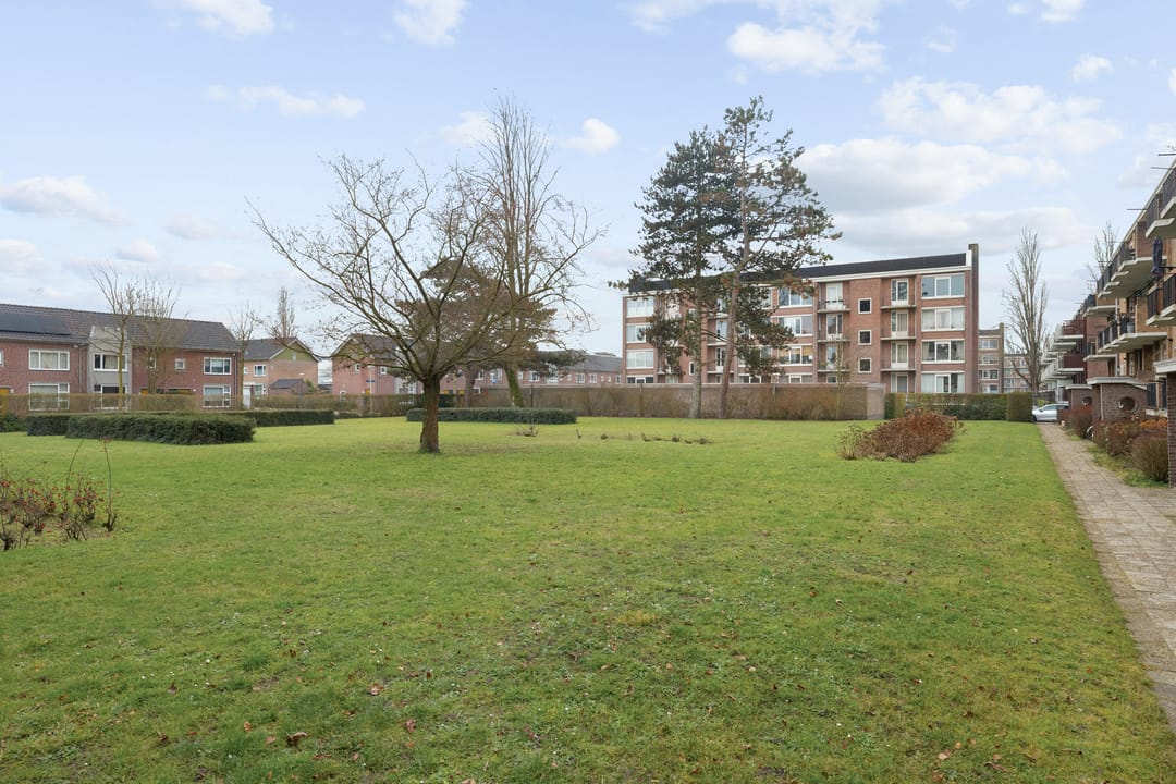 Photo 31 of Karel de Grotelaan 49